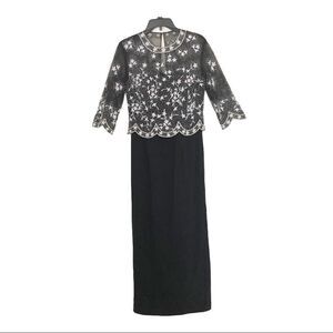 Macis Embellished Black/Silver Formal Maxi Dress Size 6